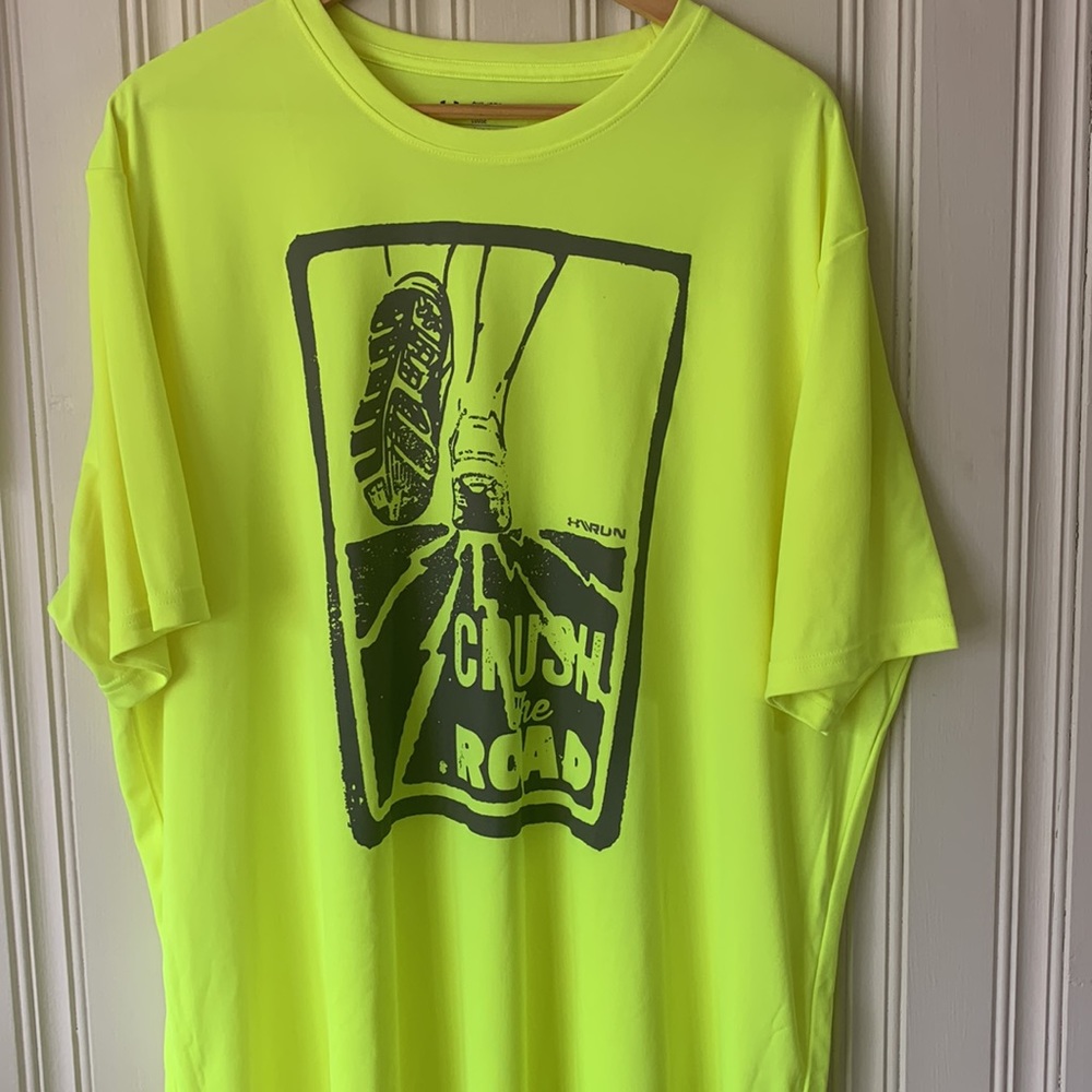 Under Armour Neon Yellow Heat Gear Shirt Size 2XL NWOT